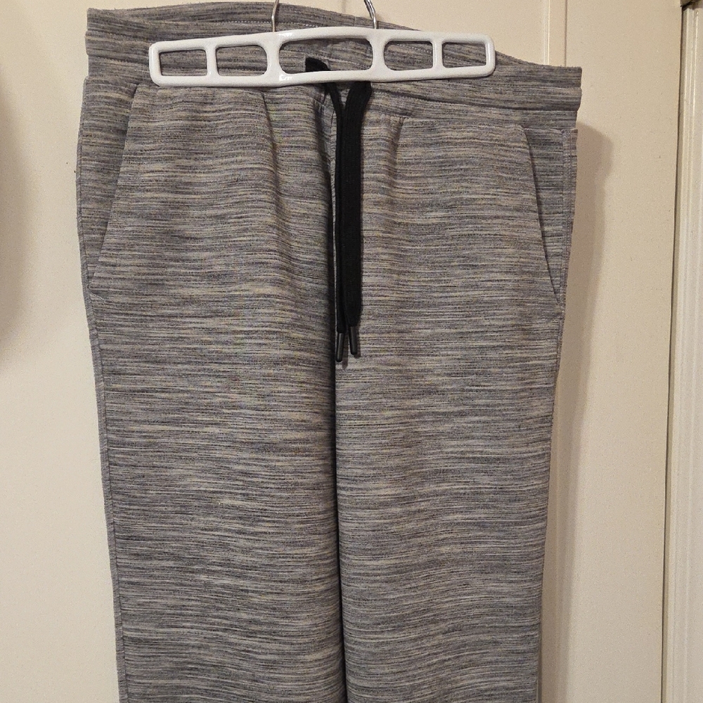 32 Degrees Heather Gray Men's Joggers